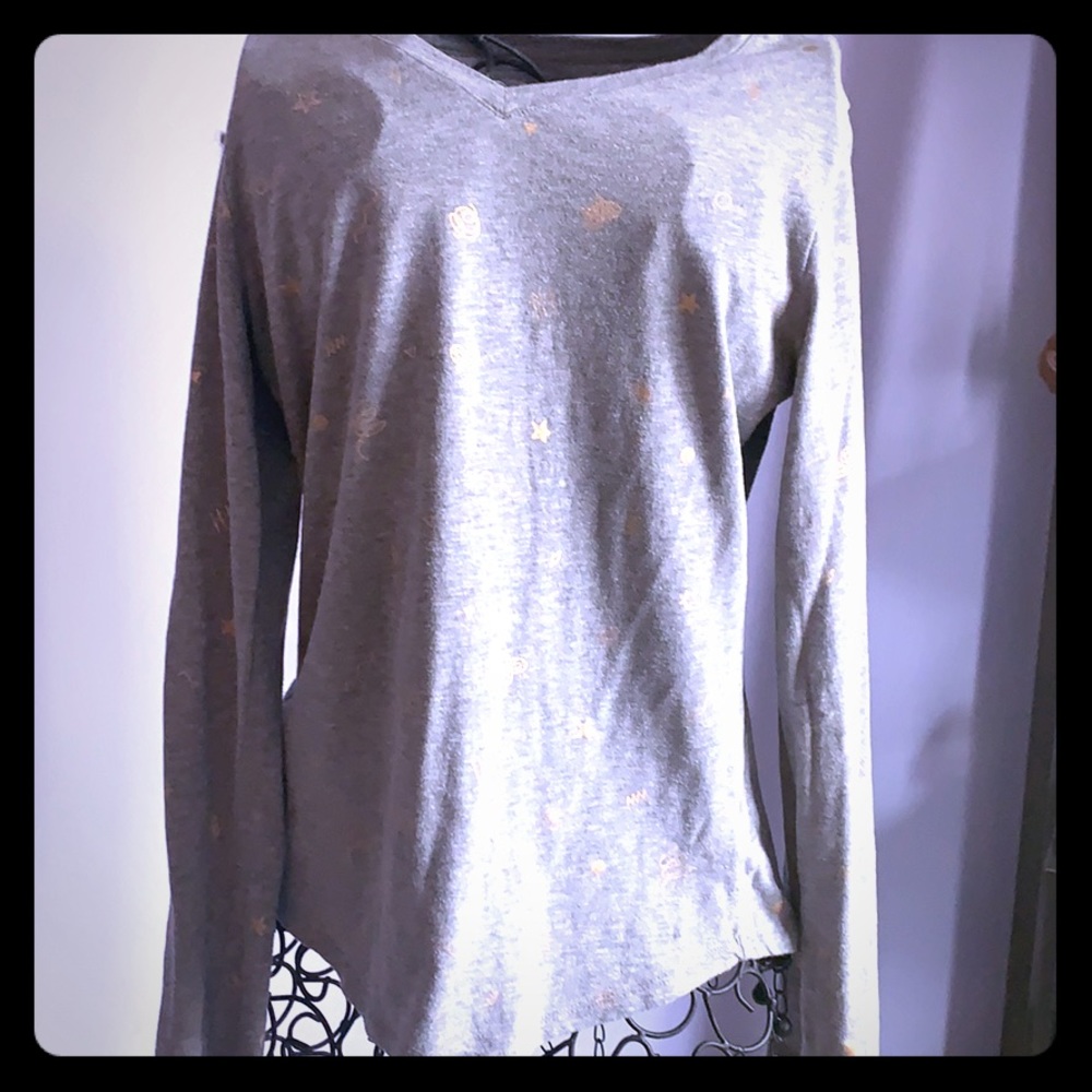 ⚜️Gold fun pattered long sleeve top⚜️